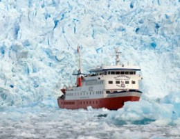 NAVEGANDO ENTRE GLACIARES: DESCUBRE EL SUR DE CHILE A BORDO DEL SKORPIOS II- SALIDA 13/03/2026